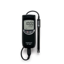 EC/TDS/Temperature Meter with Amperometric Technology 0-4mS/cm incl. suitcase and probe. HI-99300